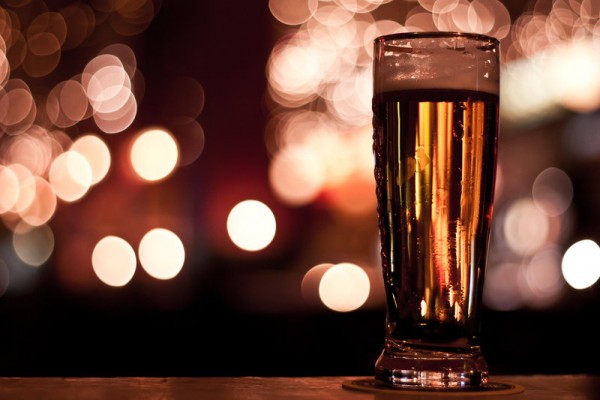 Стакан свежего пива